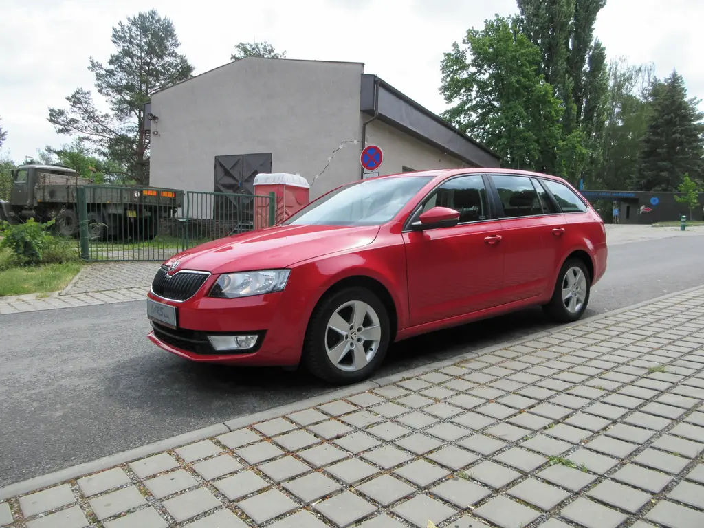 Škoda Octavia III 1.6TDi 81 Kw, Nové v ČR
